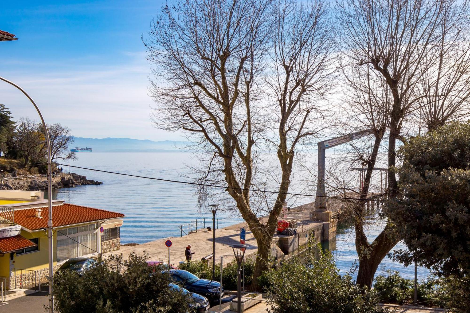 Apartments Anaika At The Beach, Opatija Exterior photo